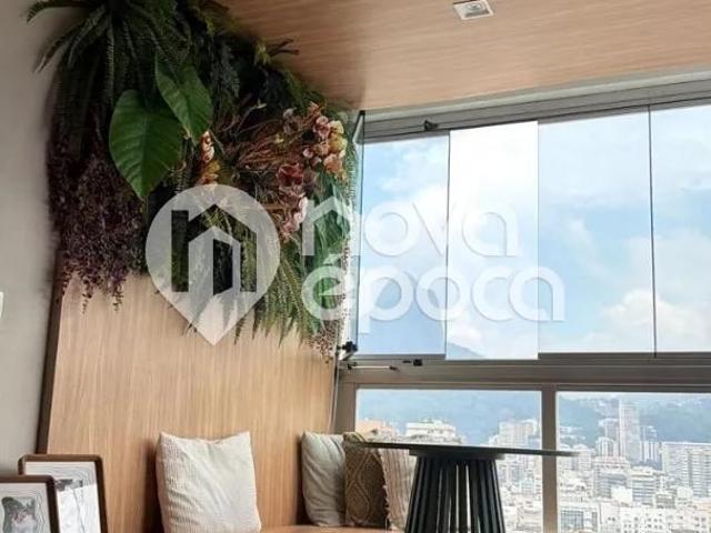 Flat para Venda em Rio de Janeiro/RJ Leblon 2 Quartos