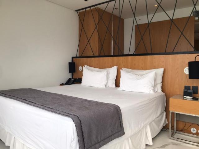 Flat para Venda em Rio de Janeiro/RJ São Conrado 1 Quartos