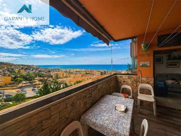 Apartamento en alquiler en Calle Castillón