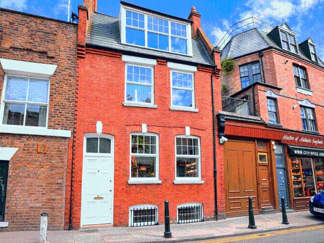 Flat Share Large room with private showers Available for Let in a HMO property