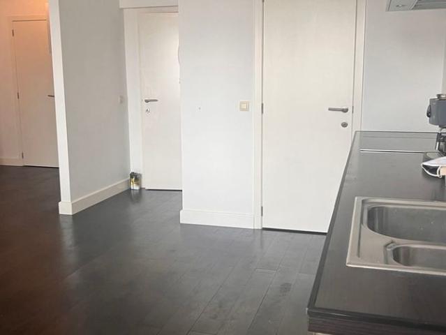 Flat te huur in Leuven voor € 860 met 1 slaapkamer