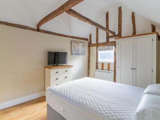 Flat to let with 1 bedroom in Bishops Stortford, Hertfordshire