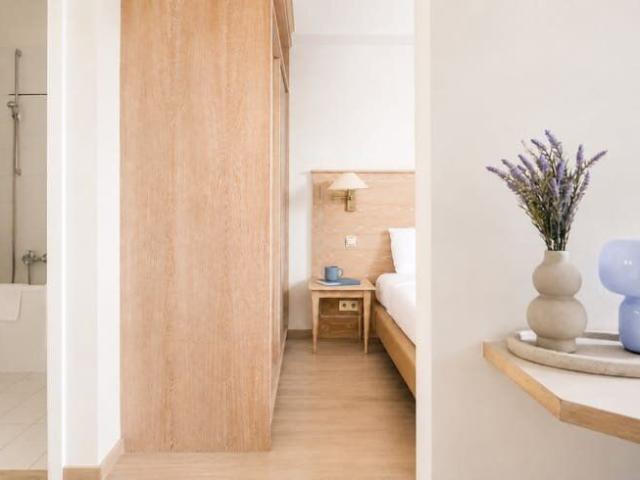Flat to let in Ixelles: bright, modern and fully equipped