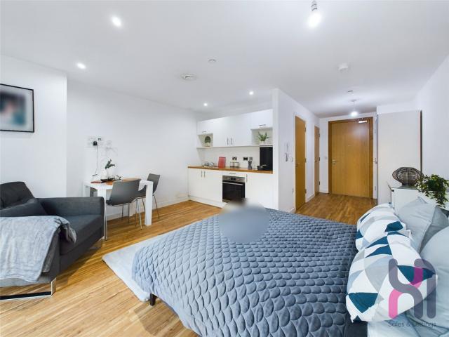 Flat to let in Manchester