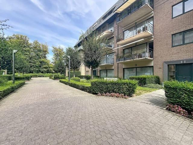 Flat to rent: 1180 Uccle on Realo