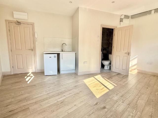 Flat to rent