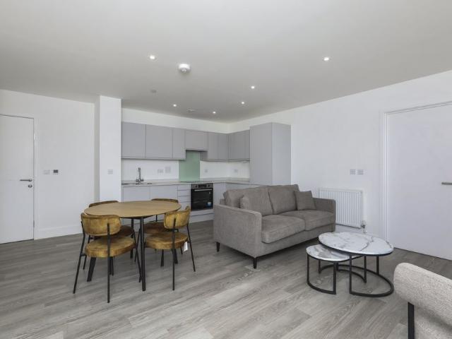 Flat to rent 6 Medway Street, Strood, ME4