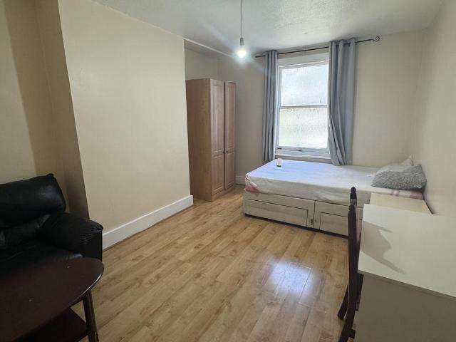 Flat to rent