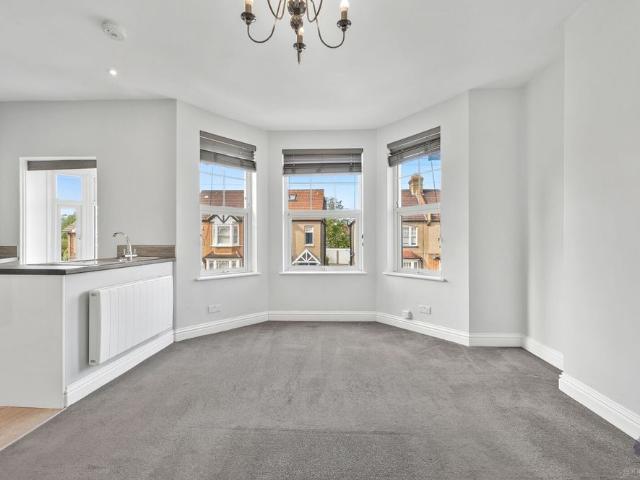 Flat to rent
