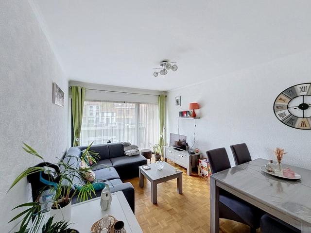 Flat to rent: Chaussee de châtelet 117 012, 6000 Charleroi on Realo