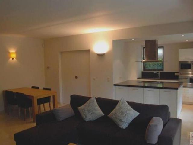 Flat to rent: Chaussee de stockel 401, 1150 Woluwe Saint Pierre on Realo