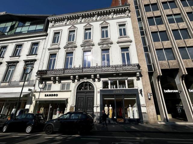 Flat to rent: Avenue louise 64, 1050 Brussels on Realo