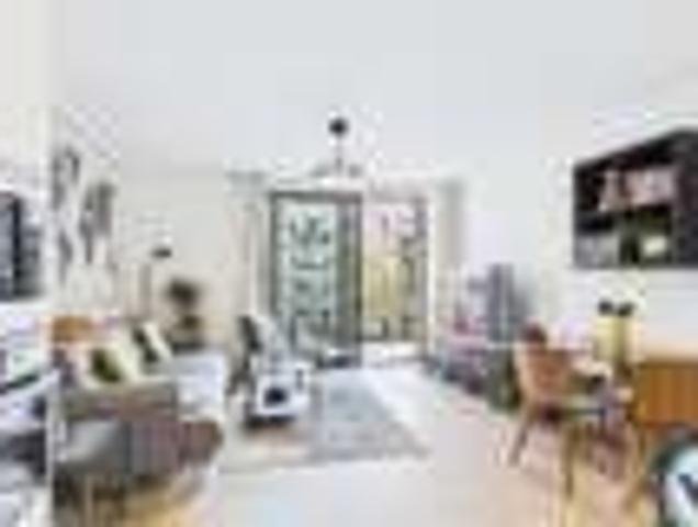 Flat to Rent: Kingfisher Heights, E16