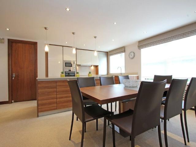 Flat to rent in Ennismore Gardens, Kingston House South, SW7: Kensington & Chelsea: KNI190049