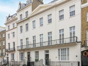 Flat to rent in Ebury Street, Belgravia, SW1W