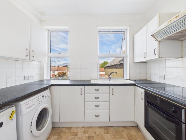 Flat to Rent in Hampshire Lynchford Road JSF210060