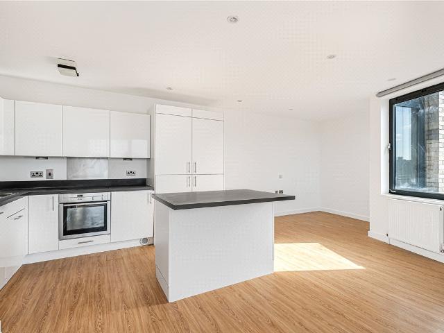Flat to rent in London, Park Village East, NW1: Birmingham: BML260068