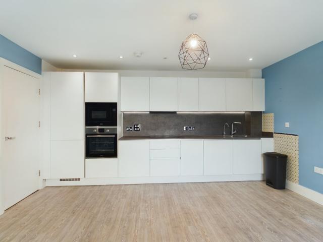 Flat to Rent in Maidenhead Oldfield Road PML240292
