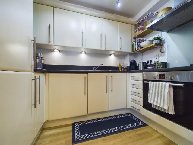 Flat to Rent in Slough Osborne Street PML240334
