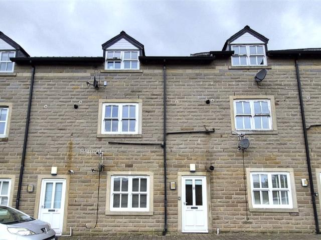 Flat to rent in Ramsbottom, Square Street, BL0: York: YOL260064