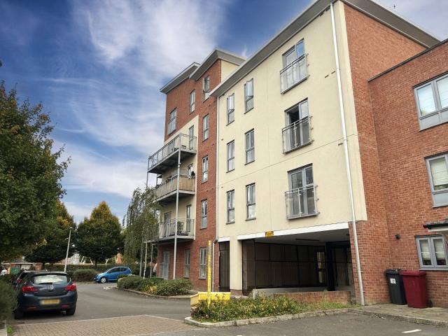 Flat to Rent in Reading Evesham House PRL240430
