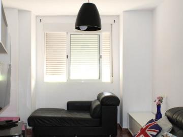 Flat to rent in Torrent