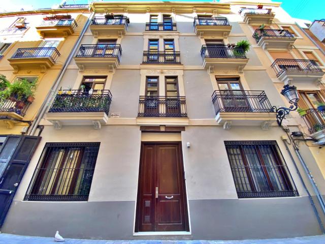 flat to rent on calle zapateros