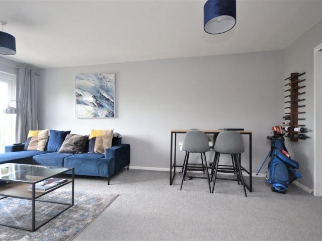 Flat to rent Scotts Avenue, Bromley, BR2