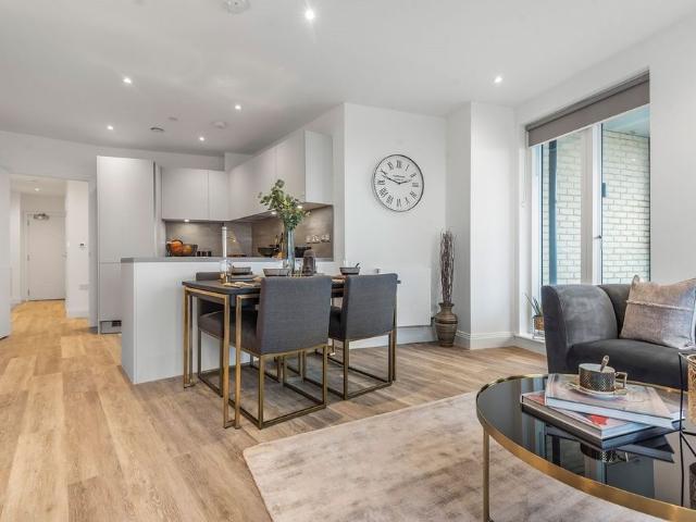 Flat to rent St. Marks Road, Bromley, BR2