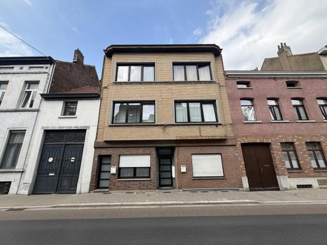 Flat to rent: Stationsstraat 28, 1601 Ruisbroek, Sint Pieters Leeuw on Realo