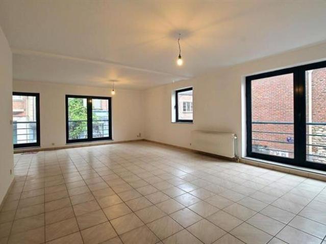 Flat to rent: Rue d'assaut 24 26 1, 6041 Gosselies, Charleroi on Realo