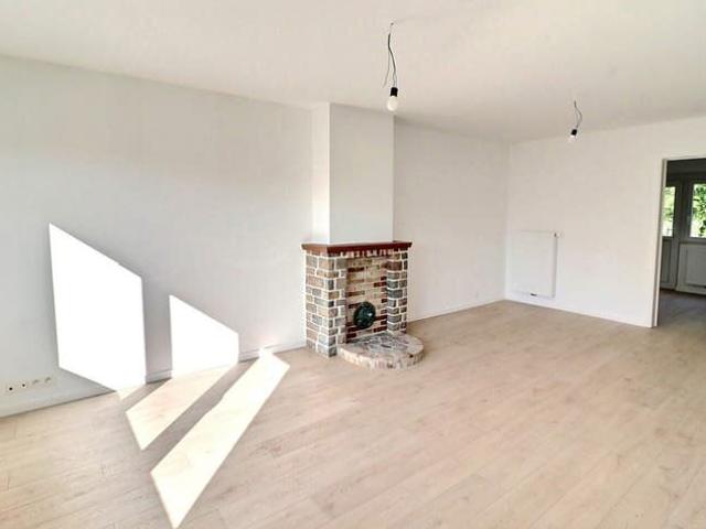 Flat to rent: Rue des deportes 201, 6001 Marcinelle, Charleroi on Realo