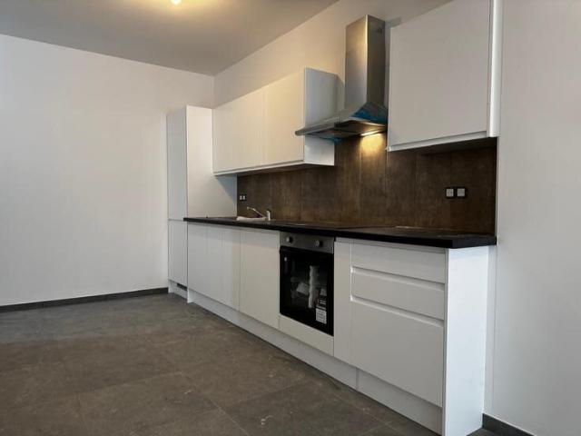 Flat to rent: Rue hoyoux 69 A12, 4040 Herstal on Realo