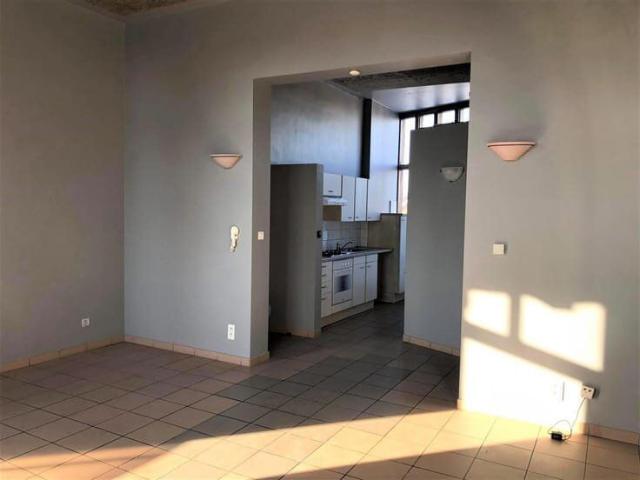 Flat to rent: Winston churchill 319 11, 6180 Courcelles on Realo