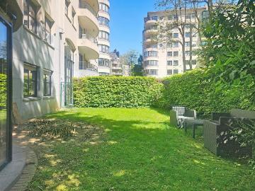 flat Uccle Rooms Bathrooms Garage/Parking Area