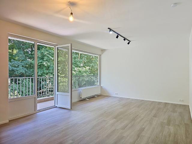 flat Uccle Rooms Bathrooms Garage/Parking Area EPC