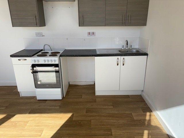 Flat, Unity House, Stuart Street. 2 bed flat to rent £1,000 pcm £231 pw