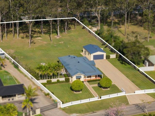 Flat Usable Acreage, Modern Queenslander Charm and Character