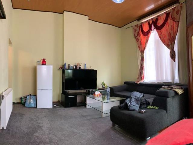 FLAT VOLLEDIG INGERICHT te AALST