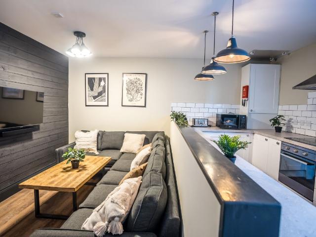 Flat W, The Hosiery Factory, Leicester LE1, 5 bed property to rent, £425 pppm | PrimeLocation