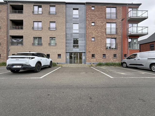Flat with two bedrooms in Hannut