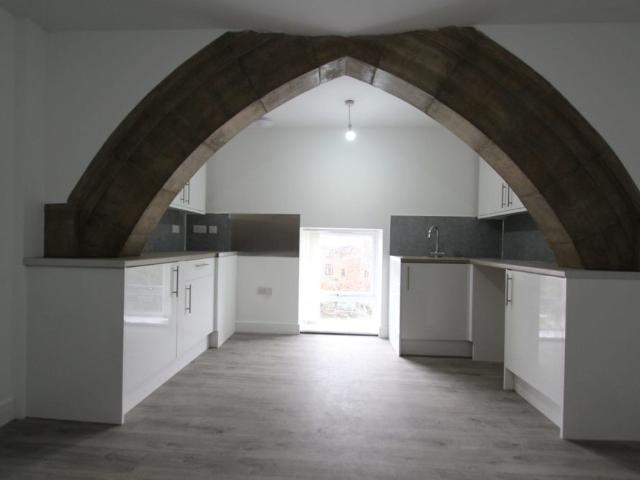 Flat 14 102 Chaucer Close, Sheffield, S5