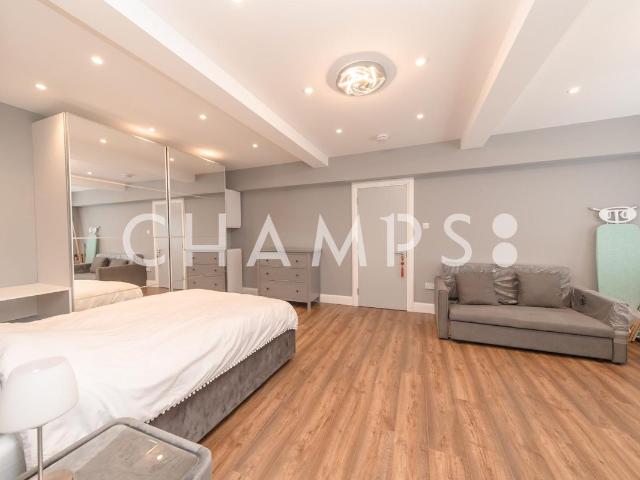 Flat 16, London NW4, 4 bed flat to rent, £3,900 pcm | PrimeLocation
