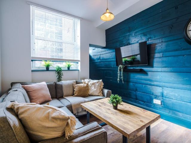 Flat 17, Shoe & Boot Factory, Leicester LE2, 4 bed property to rent, £515 pppm | PrimeLocation