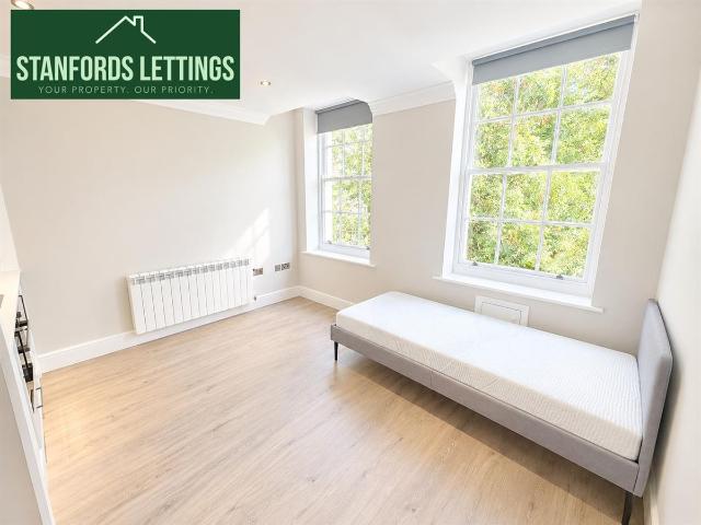Flat 17, 28 29 Belvedere Terrace, Brighton BN1, Studio to rent, £1,025 pcm | PrimeLocation