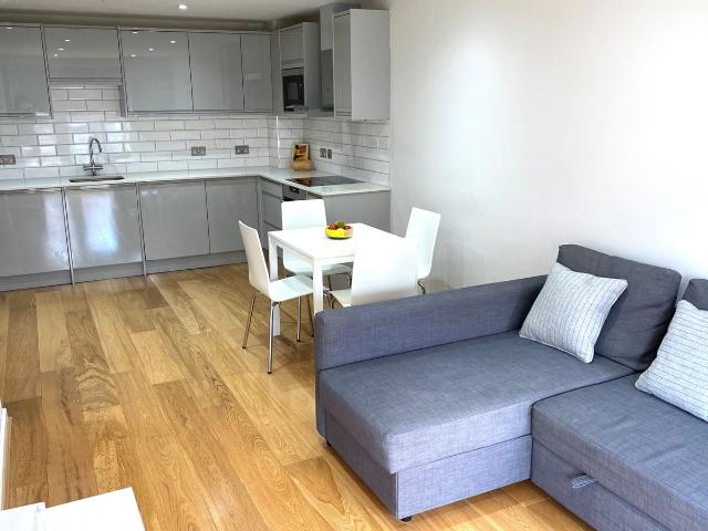 Flat 18 Signal House, 137 Great Suffolk Street, London SE1, London, 2 bed flat to rent, £2,850 pcm | PrimeLocation
