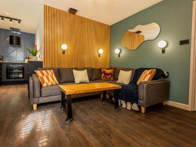 Flat 19, Crossgate Lofts, Durham DH1, 5 bed property to rent, £888 pppm | PrimeLocation
