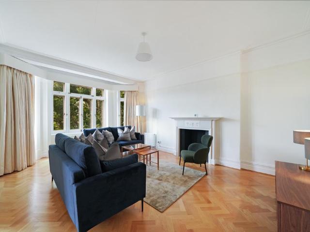 Carlton Mansions, Carlton Mansions. 3 bed flat to rent £7,367 pcm £1,700 pw