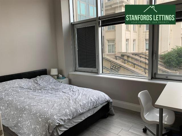 Flat 10 Green Diamond, Bartholomew Square, Brighton BN1, 2 bed flat to rent, £1,850 pcm | PrimeLocation