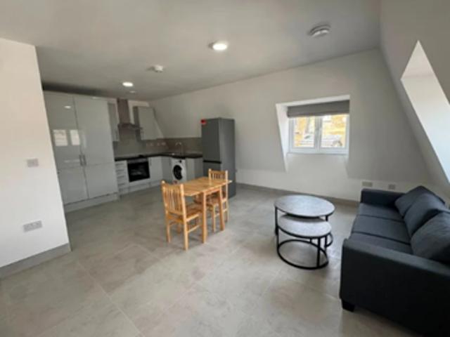 Flat 10, Leeland Road, West Ealing W13, Studio to rent, £1,500 pcm | PrimeLocation